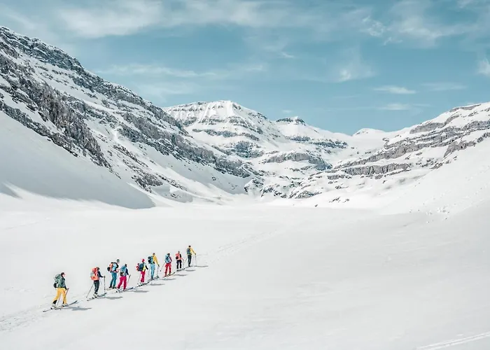 Sublime Modern Family Of 2 Bedrooms Apartment