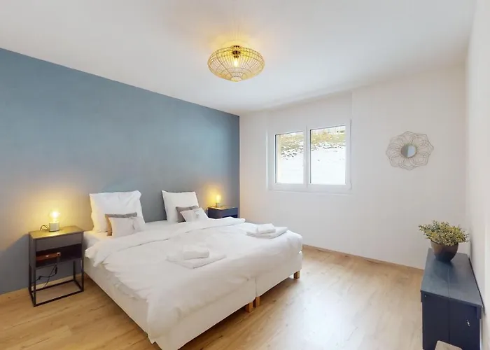 Sublime Modern Family Of 2 Bedrooms Apartment Leukerbad