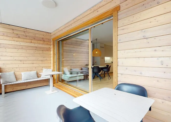 Sublime Modern Family Of 2 Bedrooms *